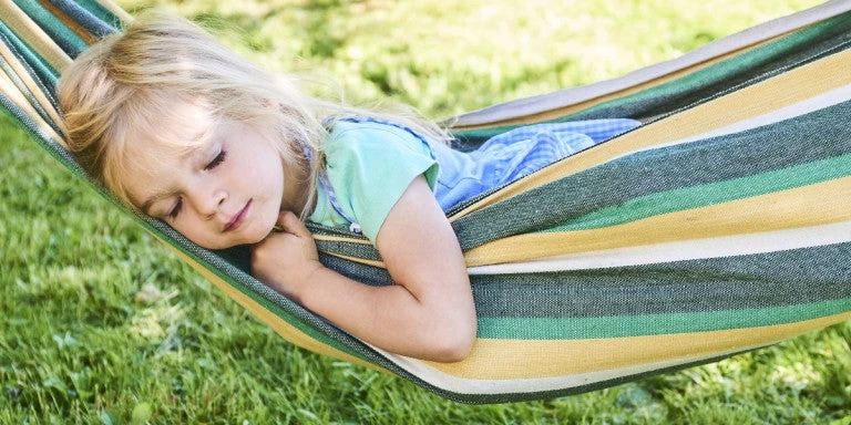 Ερευνα: Γιατί απαραίτητα τα παιδιά πρέπει να κοιμούνται το μεσημέρι